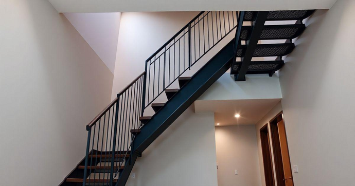 Escada de A&ccedil;o Residencial: Vantagens e Dicas para Escolher a Ideal