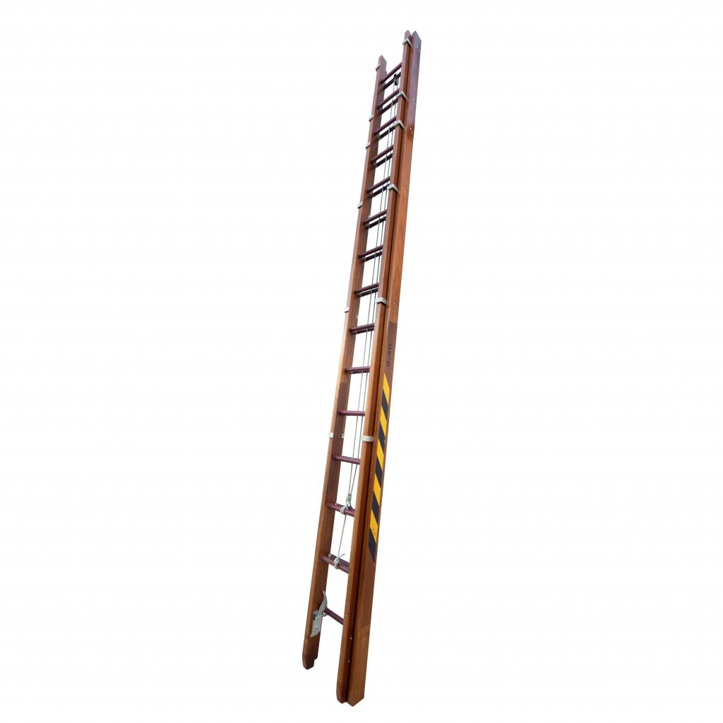 escada extensível vazada