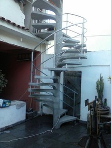corrimão para escada caracol de concreto